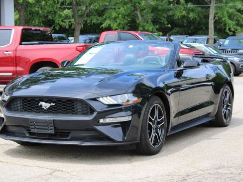 Used 2020 Ford Mustang Premium RWD image 3