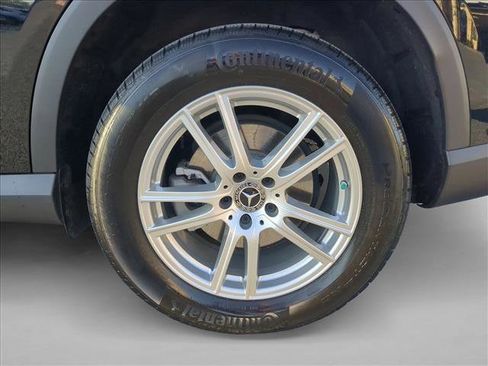 Certified 2025 Mercedes-Benz GLC 300 4MATIC image 10