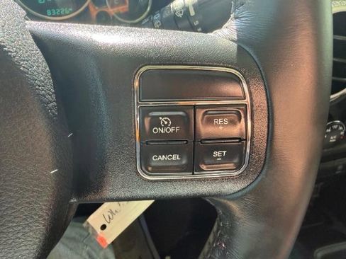 Used 2017 Jeep Wrangler Sahara image 18