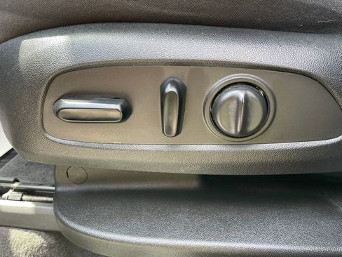 Used 2019 Chevrolet Traverse LT w/ LPO, Floor Liner Package AWD/4WD image 29