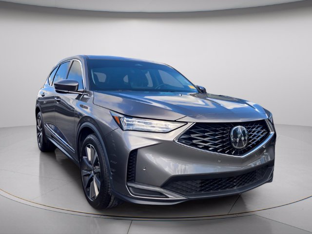 Used 2025 Acura MDX w/ Technology Package FWD image 4
