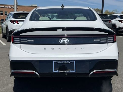 New 2026 Hyundai Sonata SEL FWD image 34