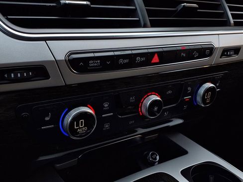 Used 2019 Audi Q7 2.0T Premium Plus w/ Premium Plus Package image 9