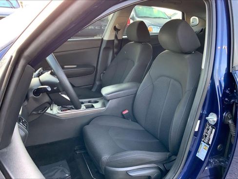 Used 2020 Kia Optima LX FWD image 8