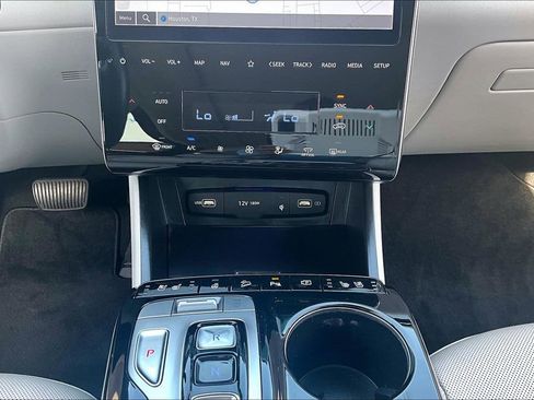 Used 2023 Hyundai Tucson Limited image 41