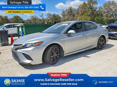 Used 2018 Toyota Camry SE w/ Convenience Package