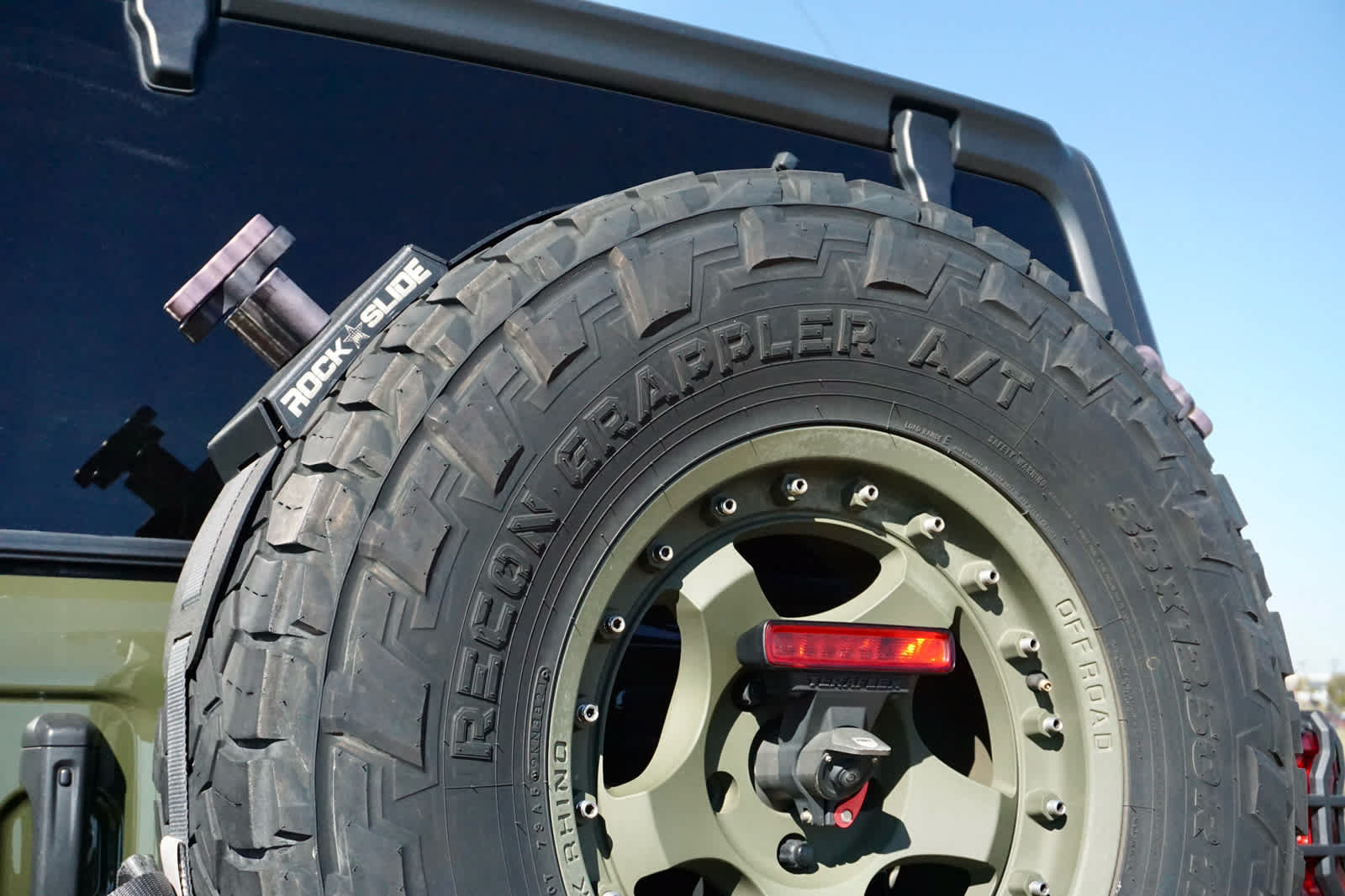 Used 2020 Jeep Wrangler Unlimited Rubicon AWD/4WD image 47