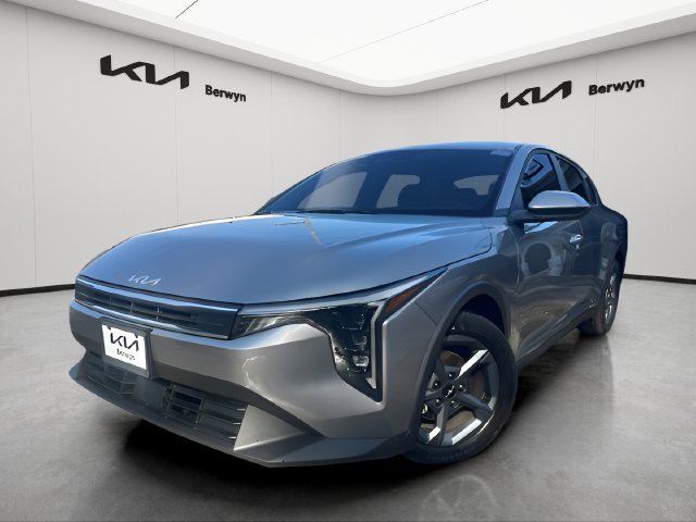 Certified 2026 Kia K4 FWD image 1
