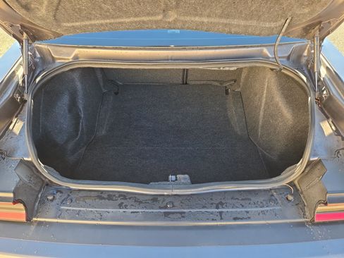 Used 2021 Dodge Challenger SXT image 12