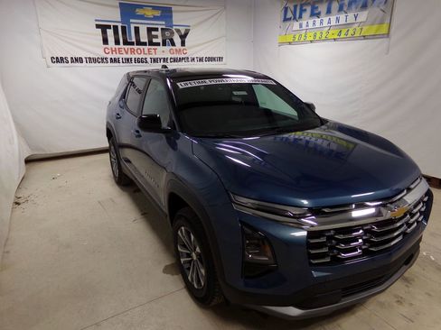 New 2026 Chevrolet Equinox LT w/ Convenience Package II image 1