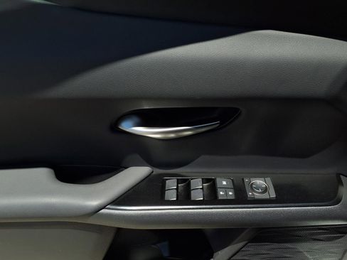 Used 2024 Lexus UX 250h FWD image 17