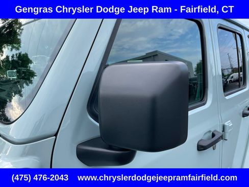 Used 2024 Jeep Wrangler Unlimited Sahara w/ Dual Top Group AWD/4WD image 14