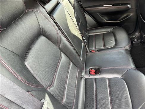 Used 2025 MAZDA CX-5 Carbon Edition image 19