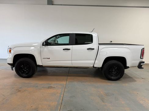 Used 2022 GMC Canyon AT4 AWD/4WD image 2