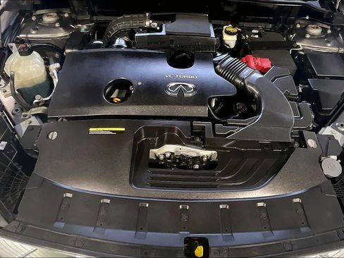 Used 2020 INFINITI QX50 Luxe w/ Navigation Package image 12