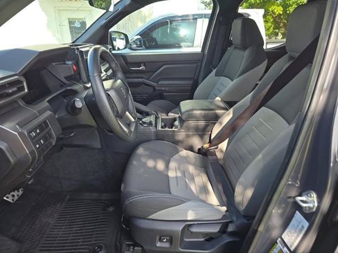Used 2024 Toyota Tacoma TRD Sport AWD/4WD image 3