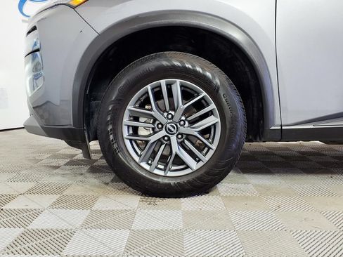 Used 2023 Nissan Rogue S FWD image 7
