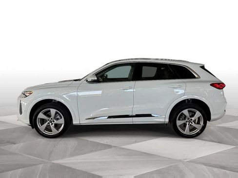 Used 2025 Audi Q5 Premium Plus AWD/4WD image 5