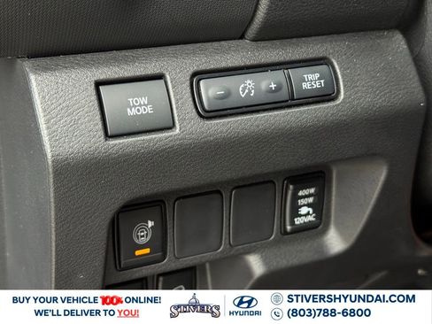 Used 2022 Nissan Frontier PRO-4X image 29