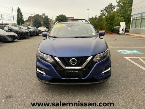 Used 2022 Nissan Rogue Sport SL AWD/4WD image 2