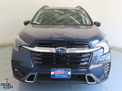 Used 2025 Subaru Ascent Touring AWD/4WD image 9