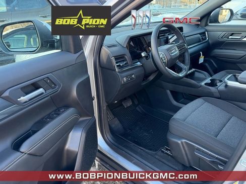 New 2026 GMC Terrain Elevation w/ LPO, Floor Liner Package image 17