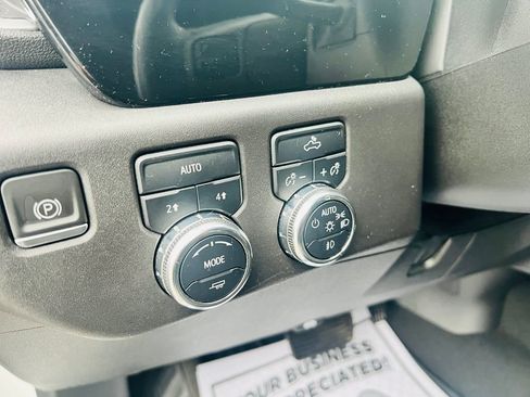 Used 2023 GMC Sierra 1500 Elevation image 18