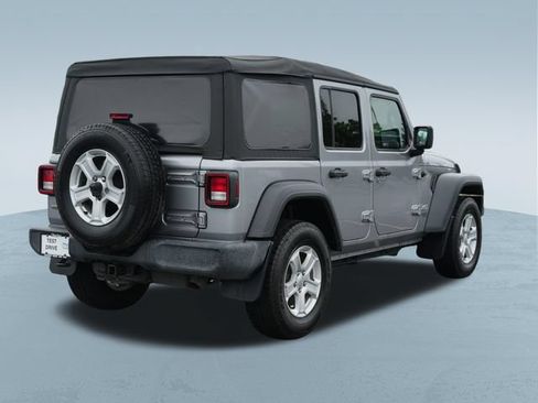 Used 2021 Jeep Wrangler Unlimited Sport AWD/4WD image 9