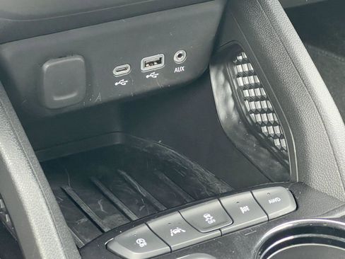 Certified 2023 Chevrolet TrailBlazer LT w/ Convenience Package image 25