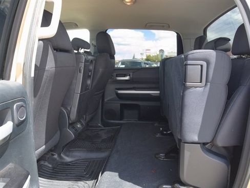 Used 2017 Toyota Tundra SR5 AWD/4WD image 27