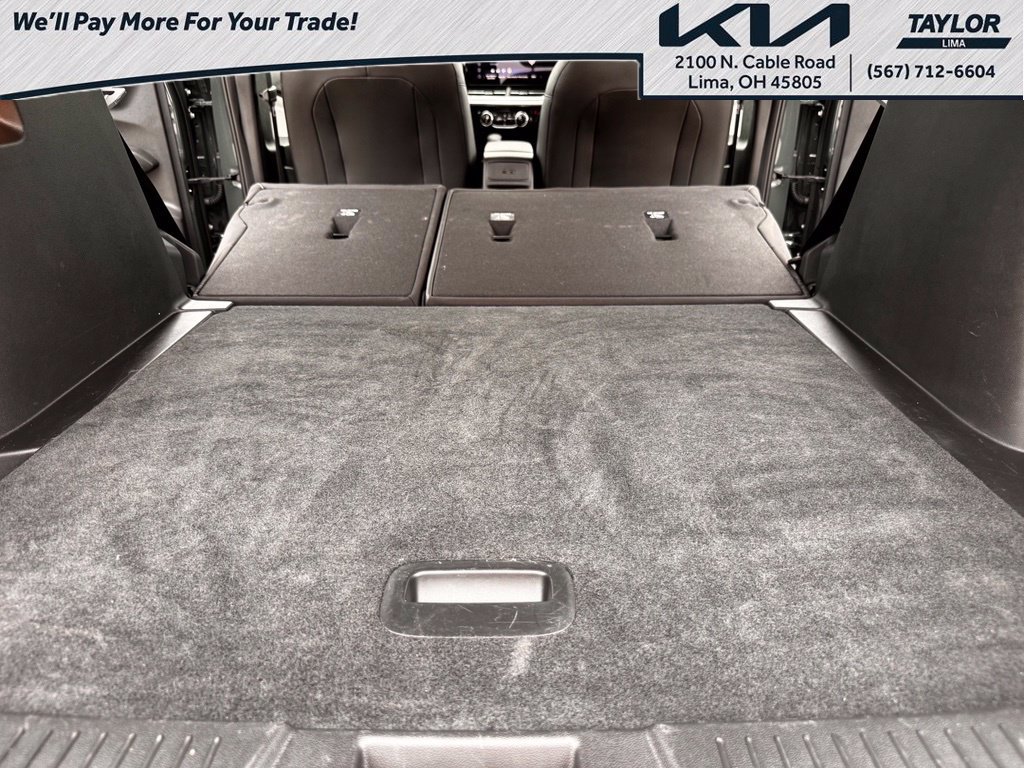 Used 2025 Chevrolet Trax LT FWD image 22