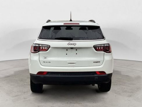 Certified 2022 Jeep Compass Latitude image 4