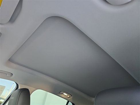 New 2026 Buick Envision Avenir image 19