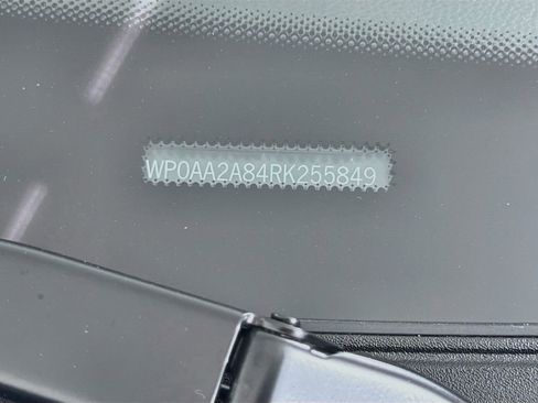 Used 2024 Porsche 718 Cayman w/ Premium Package RWD image 29