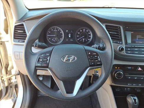 Used 2016 Hyundai Tucson SE image 21