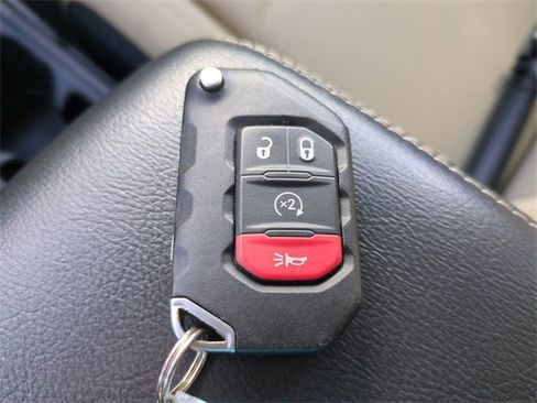 Used 2021 Jeep Wrangler Unlimited Sahara w/ Safety Group image 34