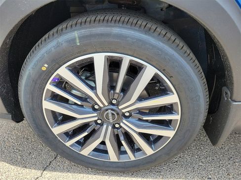 New 2024 Nissan Kicks SV image 14