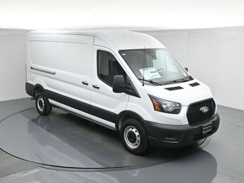 New 2026 Ford Transit 150 148 Medium Roof w/ Load Area Protection Package image 34