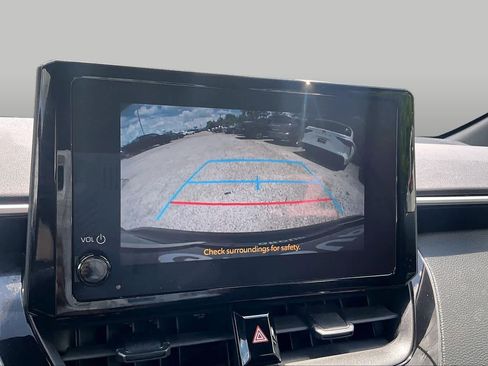 Used 2023 Toyota Corolla SE FWD image 23