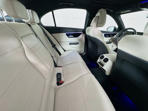 Used 2025 Mercedes-Benz C 300 Sedan image 25