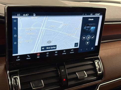 Used 2022 Lincoln Navigator L Reserve AWD/4WD image 30