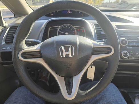 Used 2009 Honda Civic DX-VP image 12
