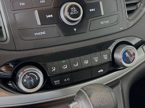 Used 2016 Honda CR-V LX image 17