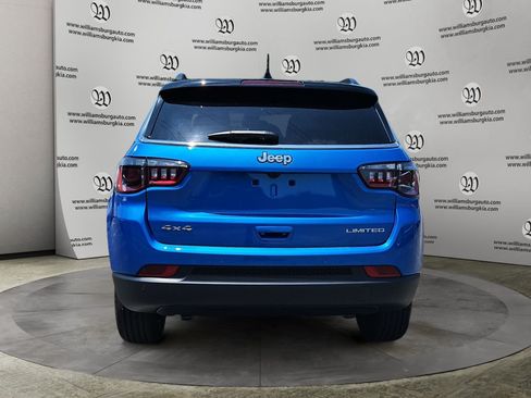 Used 2025 Jeep Compass Limited AWD/4WD image 4