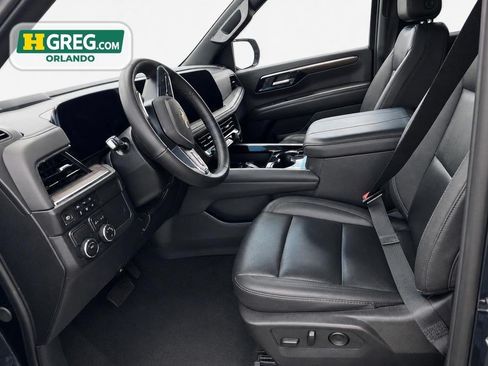 Used 2025 Chevrolet Tahoe LT RWD image 10