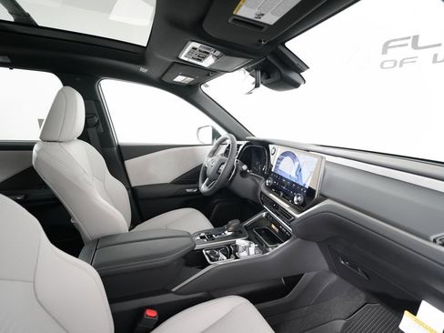 New 2026 Lexus TX 350 AWD image 18