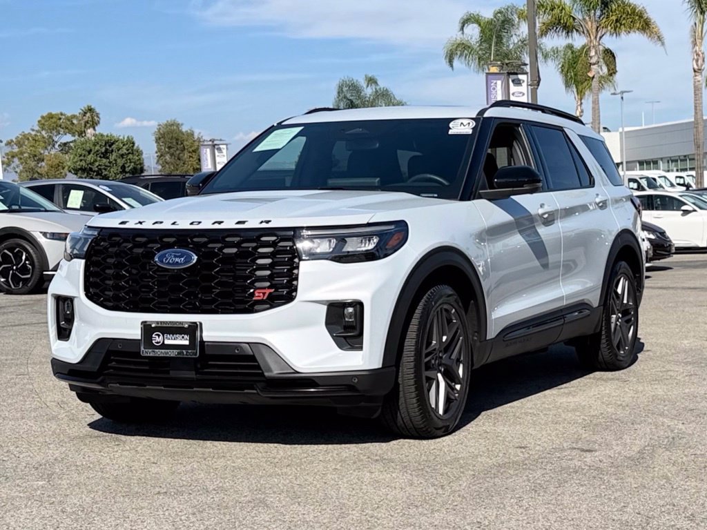 Used 2026 Ford Explorer ST w/ Sun And Sound Package AWD/4WD image 4