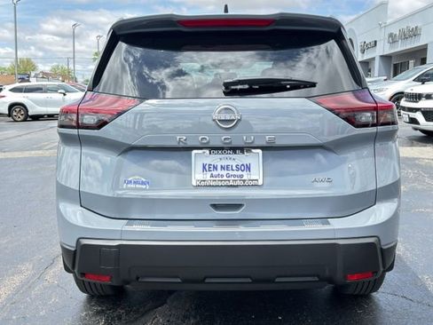 New 2026 Nissan Rogue SV AWD/4WD image 4