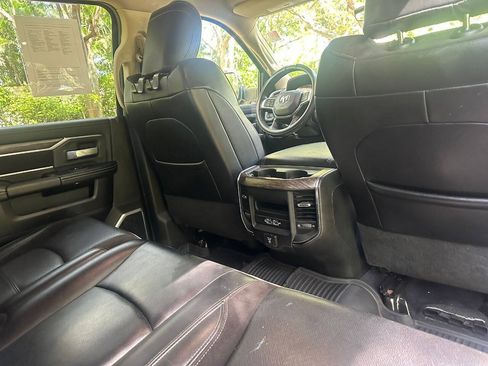 Used 2019 RAM 3500 Laramie AWD/4WD image 12