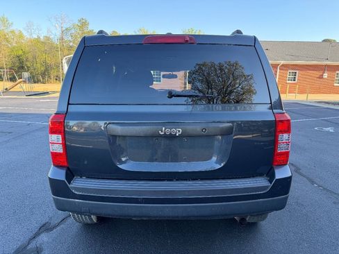Used 2015 Jeep Patriot Sport FWD image 6